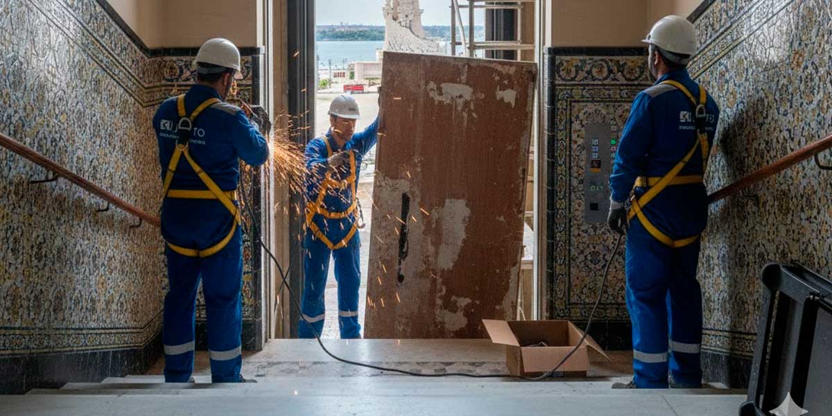 Empresa de reparación y modernización de ascensores en Huelva